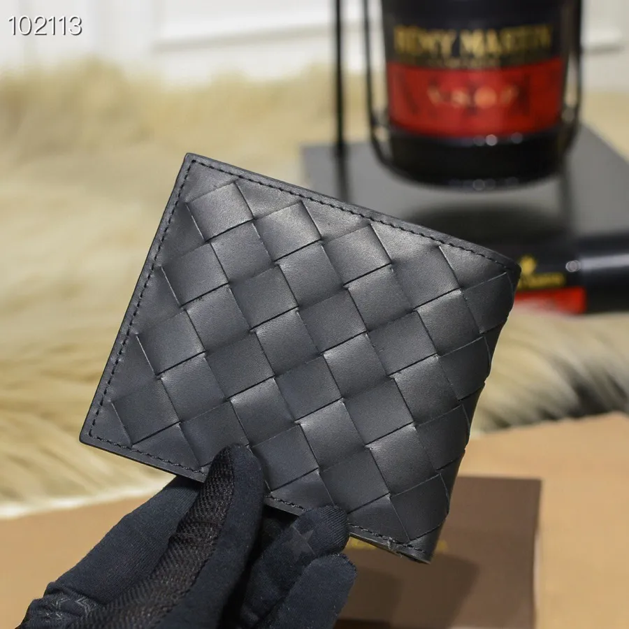🎉🎉🎉BOTTEA VENETA Style No.: 2470# Material: Imported fetal cowhide hand-woven Specifications: Picture size BVBVBV